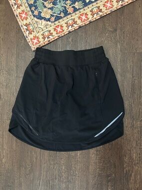 Lululemon Run Skirt w/ Under-shorts